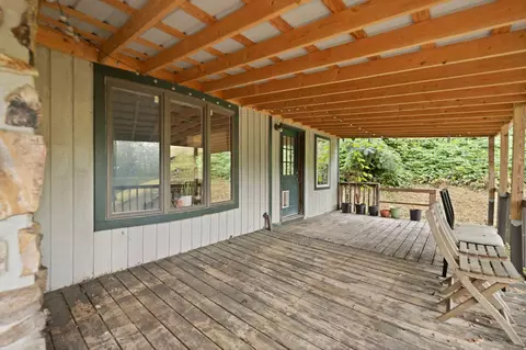 Exterior - 987 State Hwy 413, Baxter, KY 40806 photo 6 of 18