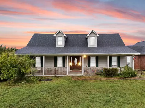 119 Bronston School Rd, Bronston, KY 42518
