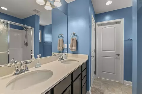 Bath - 103 Corolla Cir, Georgetown, KY 40324 photo 5 of 7
