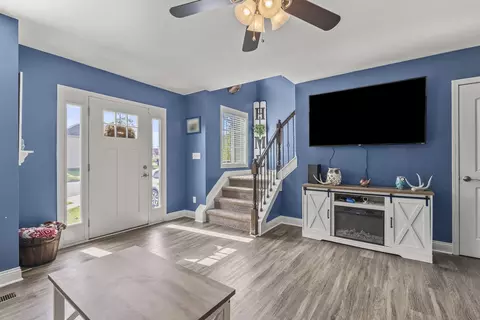 Entry Way - 103 Corolla Cir, Georgetown, KY 40324 photo 2 of 2