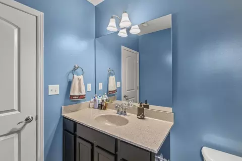 Bath - 103 Corolla Cir, Georgetown, KY 40324 photo 3 of 7