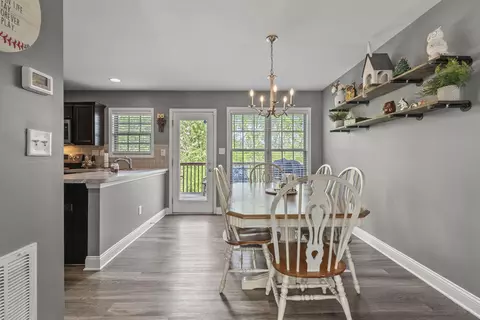Dining - 103 Corolla Cir, Georgetown, KY 40324 photo 2 of 2