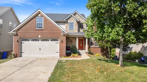 4612 Windstar Way, Lexington, KY 40515