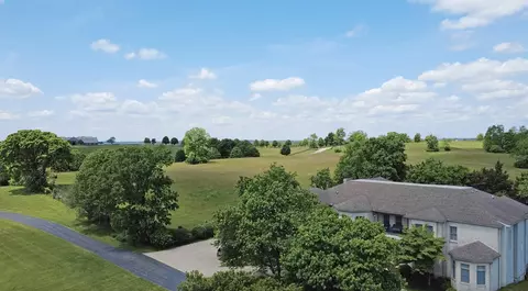1010 Steele Rd, Versailles, KY 40383