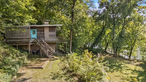 3401 River Dr, Richmond, KY 40475