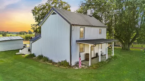 3264 Ky-1054, Berry, KY 41003