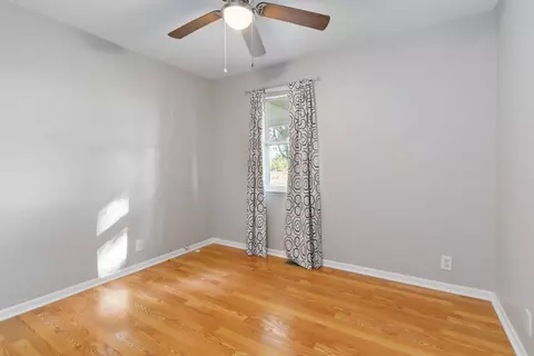 Bedroom - 327 Dreyfus Rd, Berea, KY 40403 photo 1 of 6