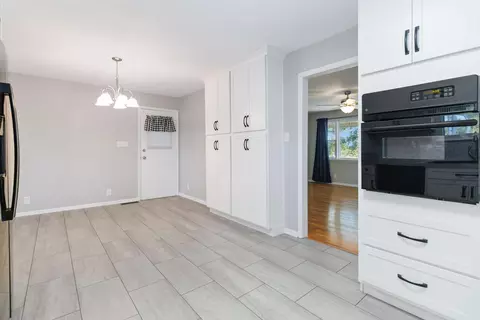 Entry Way - 327 Dreyfus Rd, Berea, KY 40403 photo 1 of 1