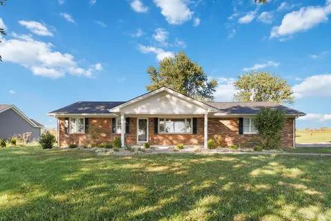 327 Dreyfus Rd, Berea, KY 40403