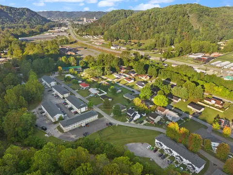 View/Area - 107 Maher Dr, Morehead, KY 40351 photo 16 of 22