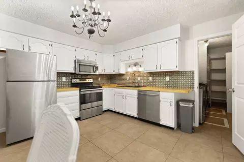 Kitchen - 107 Maher Dr, Morehead, KY 40351 photo 1 of 1