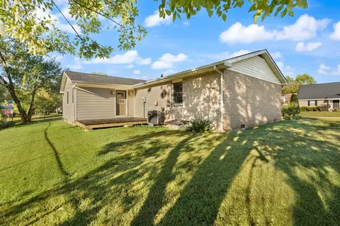 Exterior - 107 Maher Dr, Morehead, KY 40351 photo 4 of 11
