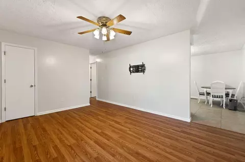 Living - 107 Maher Dr, Morehead, KY 40351 photo 4 of 4