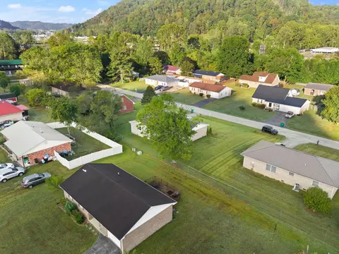 View/Area - 107 Maher Dr, Morehead, KY 40351 photo 4 of 22