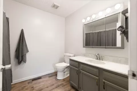 Bath - 107 Maher Dr, Morehead, KY 40351 photo 3 of 4