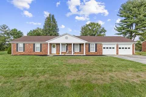 17 Sheffield Ln, Frankfort, KY 40601