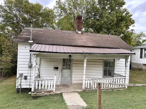 219 High St, Carlisle, KY 40311
