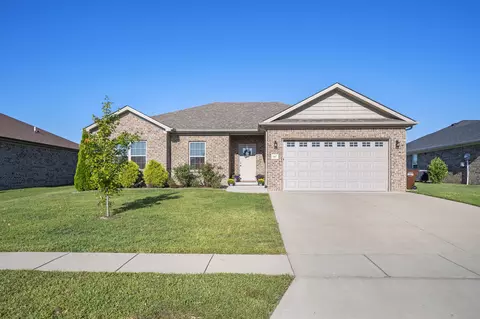 547 Southern Cross Dr, Richmond, KY 40475