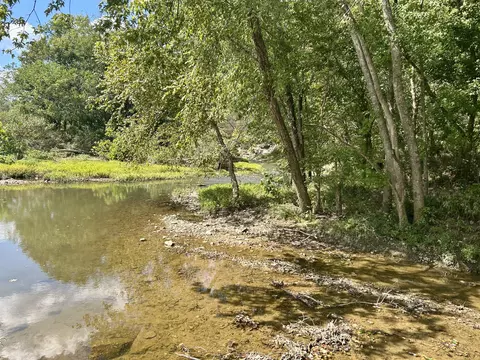 23 Acres Davis Ln, Columbia, KY 42728