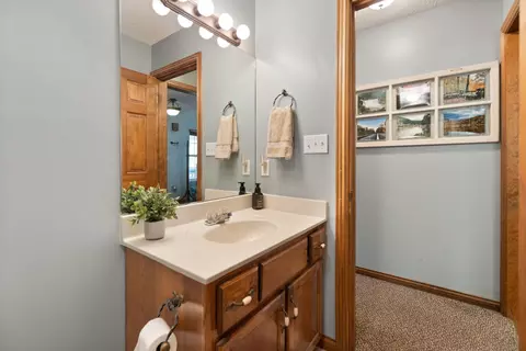 Bath - 53 Clover Leaf Cir, Burnside, KY 42519 photo 2 of 6