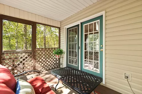 Exterior - 53 Clover Leaf Cir, Burnside, KY 42519 photo 11 of 22