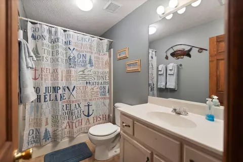 Bath - 53 Clover Leaf Cir, Burnside, KY 42519 photo 6 of 6