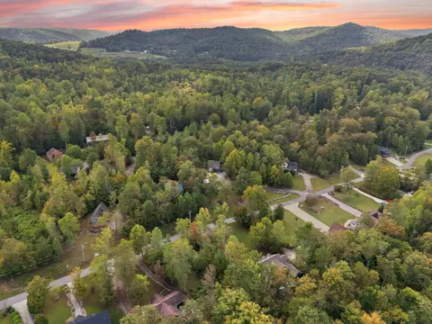 View/Area - 53 Clover Leaf Cir, Burnside, KY 42519 photo 10 of 17