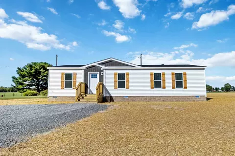 818 Clear Fork Rd, Russell Springs, KY 42642