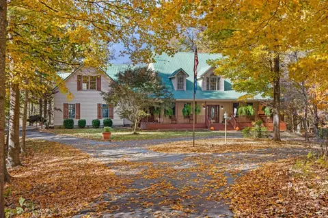 384 Avawam Dr, Richmond, KY 40475