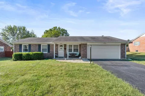 212 Pocahontas Trl, Georgetown, KY 40324