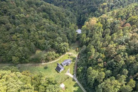 363 Higgins Branch Rd, Royalton, KY 41464