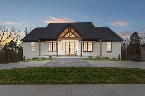 612 Persimmon Ridge Trl, Richmond, KY 40475