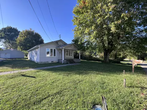 123 Upper Gibson Ln, Middlesboro, KY 40965