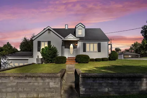 1401 Arlington Dr, Richmond, KY 40475