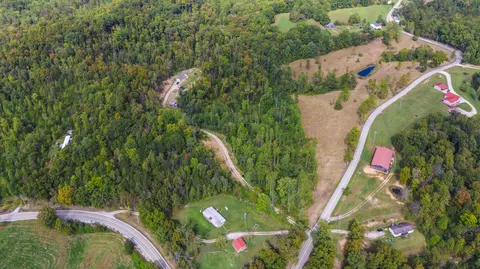 75 Dan Ridge Rd, Wellington, KY 40387