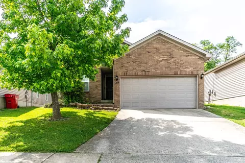 249 Baybrook Cir, Nicholasville, KY 40356