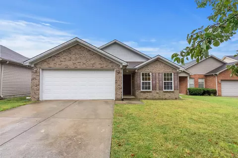 1089 Winding Oak Trl, Lexington, KY 40511