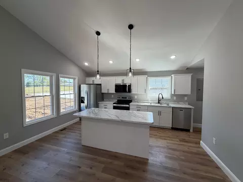 Kitchen - 225 King St, Corbin, KY 40701 photo 1 of 3