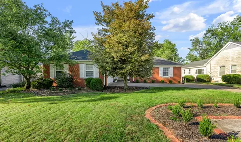 1820 Richmond Rd, Lexington, KY 40502
