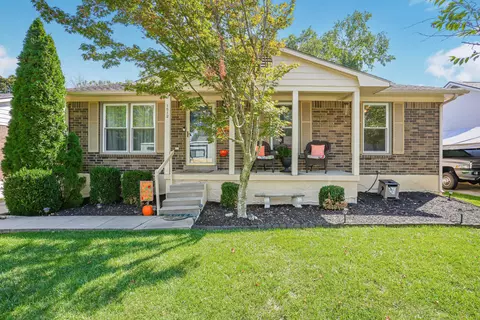 1512 Springfield Dr, Lexington, KY 40515