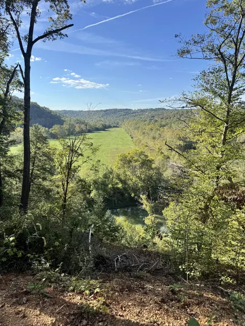 1 Mooretown Hill Rd, Beattyville, KY 41311