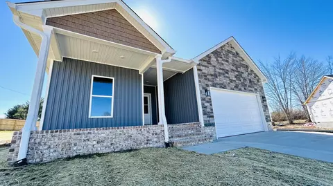 112 Gray Bird Ln, London, KY 40741