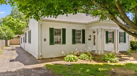 1210 Main St, Paris, KY 40361