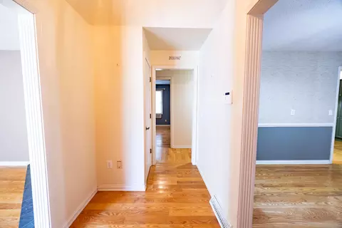 Entry Way - 1313 Roosevelt St, Corbin, KY 40701 photo 2 of 5