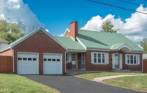 511 Baker Ct, Richmond, KY 40475
