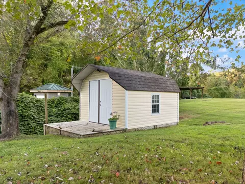 Other - 33 Creekside Ln, Corbin, KY 40701 photo 1 of 14