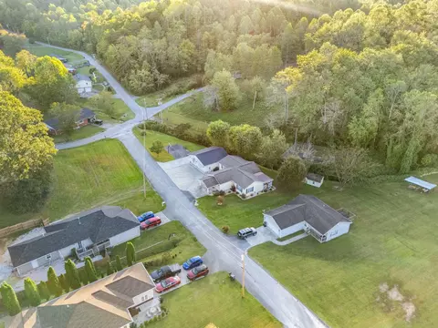 View/Area - 33 Creekside Ln, Corbin, KY 40701 photo 2 of 13