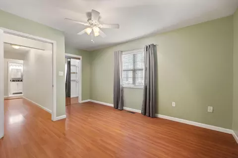 Bedroom - 33 Creekside Ln, Corbin, KY 40701 photo 5 of 11