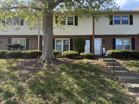 410 Macadam Dr, Lexington, KY 40517