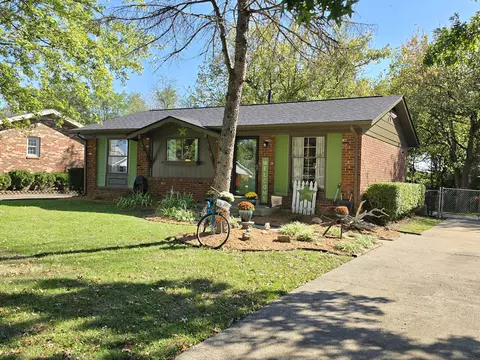 25 Hiawatha Trl, Winchester, KY 40391